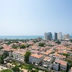 Neve Tzedek Tower - By Beach Apartments Tlv